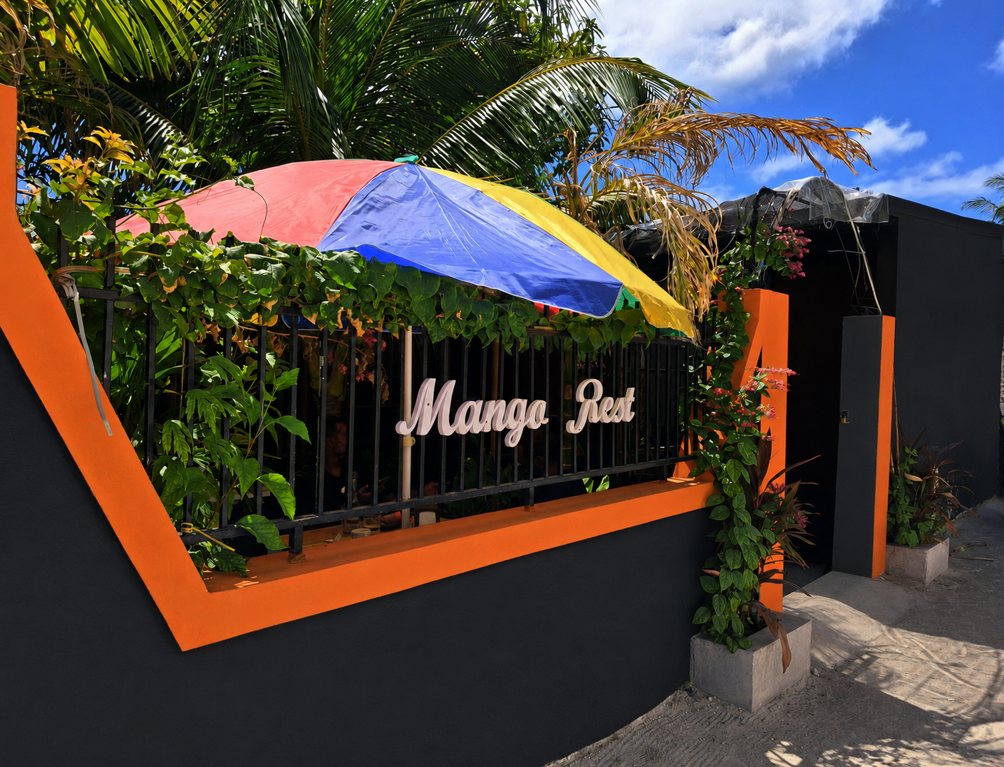 Mango Rest